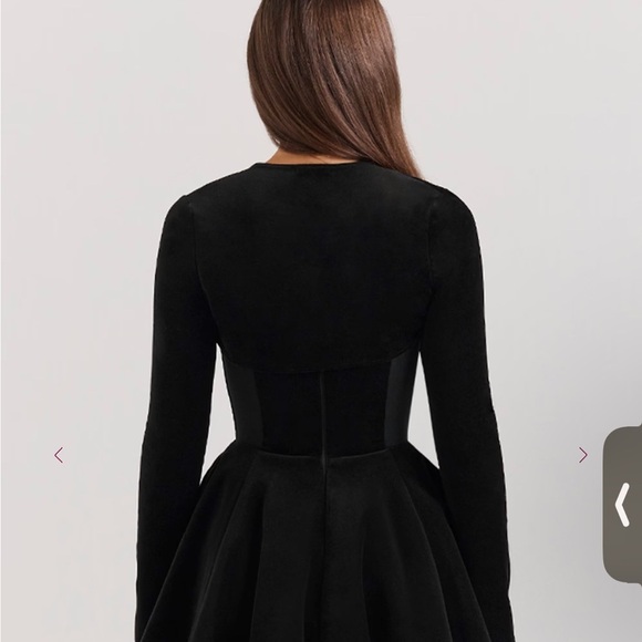 House of CB Harmony Black Stretch Velvet Cropped Bolero Shall Jacket Size Large - Picture 7 of 9